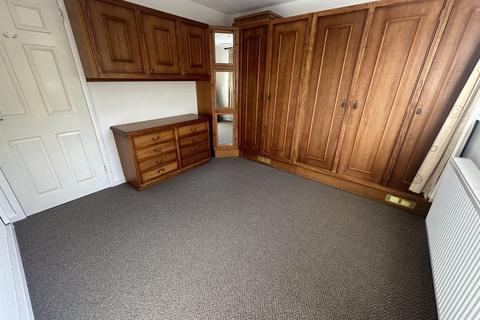 Is Yr Ogof Brecon Road, Penycae, Swansea, SA9 1GJ
