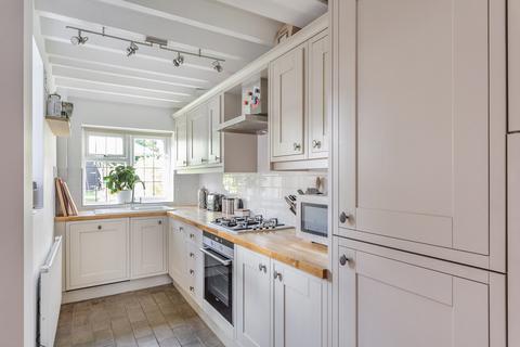 16 Westways, Westerham, TN16 1TT