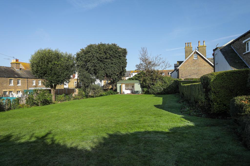 Picture 16