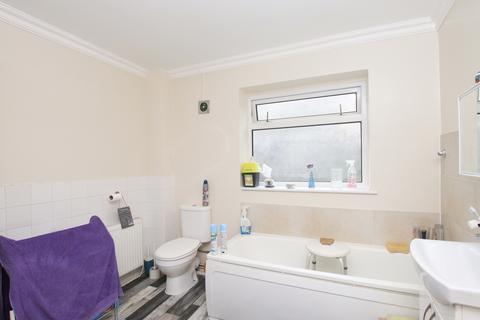18 Deri Terrace, Tylorstown, Ferndale, CF43 3NB