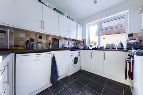 7 bedroom detached house to rent, Bevendean Crecent, Brighton, East Sussex, BN2