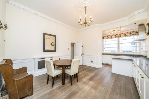 3 bedroom apartment to rent, St Georges Square, London SW1V