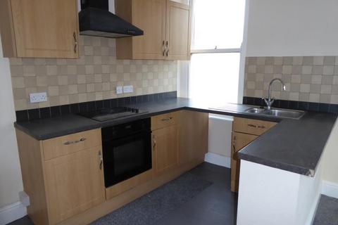 2 bedroom flat to rent, 43 West End Road, Morecambe, LA4