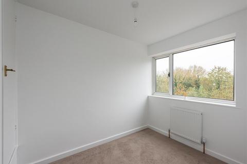 30 Sandringham Road, Wombourne, Wolverhampton, WV5 8EF