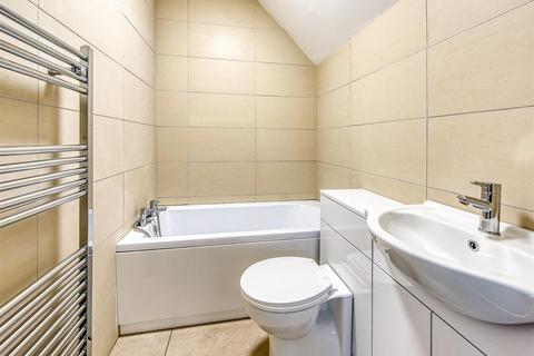 30 Sandringham Road, Wombourne, Wolverhampton, WV5 8EF
