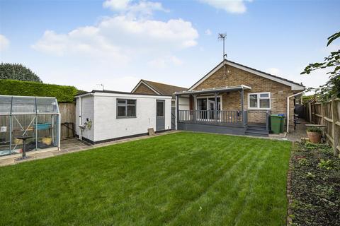 3 bedroom detached bungalow for sale, Cissbury Avenue, Peacehaven