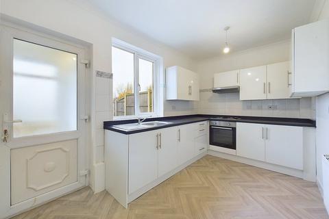 3 bedroom semi-detached house for sale, Wilkinson Avenue, Moorends, Doncaster, South Yorkshire, DN8