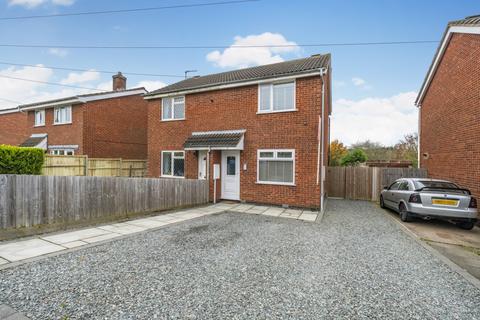 2 bedroom semi-detached house for sale, Chelmsford Drive, Grantham, Lincolnshire, NG31