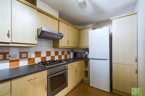 2 bedroom apartment for sale, Anders Corner, Priestwood, Bracknell, Berkshire, RG42