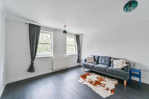 2 bedroom flat to rent, Brixton Road, Brixton, London, SW9