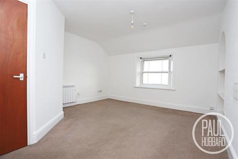 1 bedroom flat to rent, Marine Parade, Lowestoft, NR33