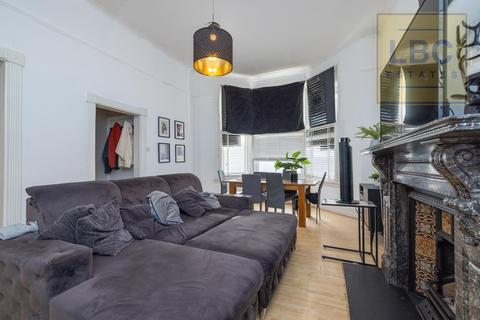 2 bedroom flat for sale, Sinclair Road, London W14