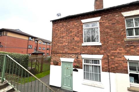 3 bedroom end of terrace house for sale, Station Road, Rugeley