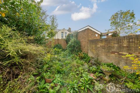 31 Summerfield Street, London, SE12 0NH
