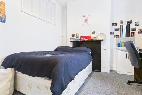 6 bedroom house to rent, College Place, Kemptown, Brighton, BN2