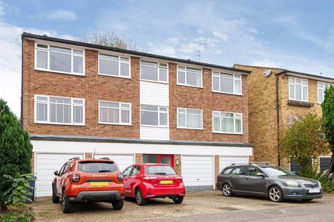 2 bedroom apartment for sale, Warwick Road, Barnet, EN5