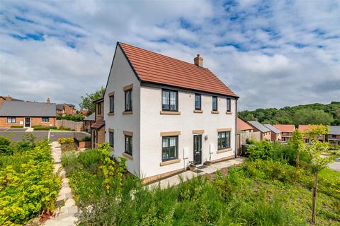 3 bedroom semi-detached house for sale, Whinchat Way, Morpeth NE61