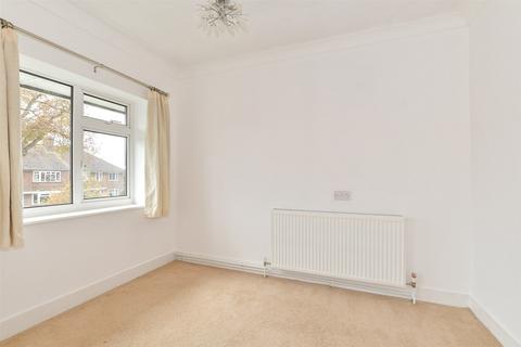 2 bedroom maisonette for sale, Halsford Park Road, East Grinstead, West Sussex