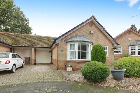 5 Brooksby Grove, Dorridge, Solihull, B93 8BW
