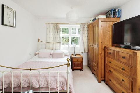 5 Brooksby Grove, Dorridge, Solihull, B93 8BW