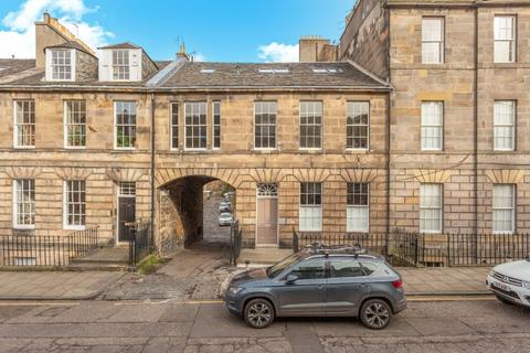 2 bedroom flat to rent, Stafford Street, West End, Edinburgh, EH3