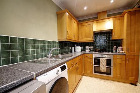 49 Brooke Grove, Ely, CB6 3WT