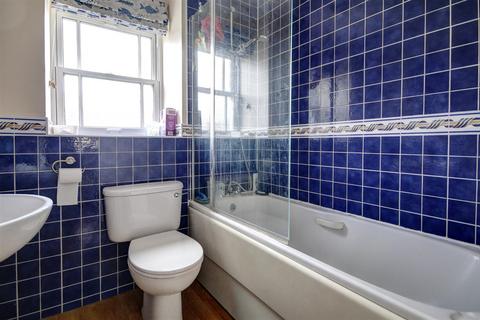 49 Brooke Grove, Ely, CB6 3WT