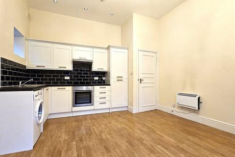 1 bedroom apartment to rent, Hamlet Road, London, SE19