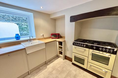 43 Alltwen Hill, Pontardawe, Swansea, SA8 3AB