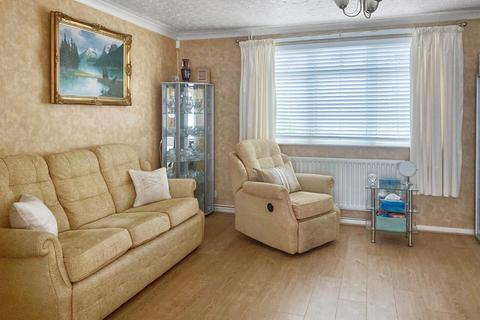 3 bedroom semi-detached house for sale, St Albans Close, Gravesend, Kent, DA12