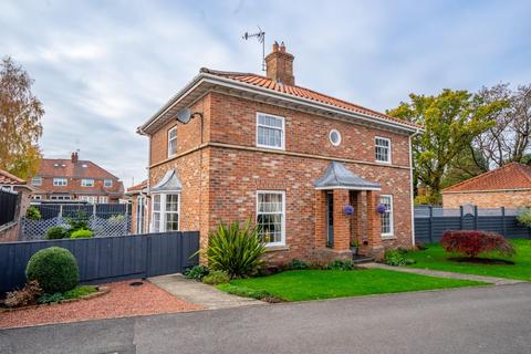 4 bedroom detached house for sale, Milford Mews, Haxby, York