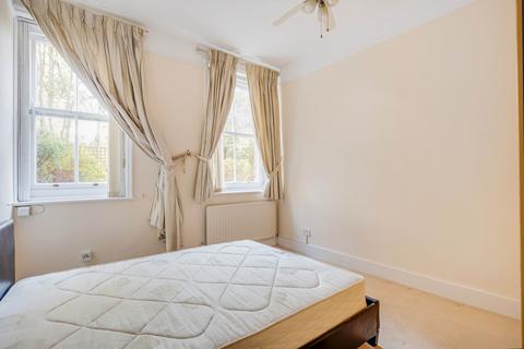 4 bedroom flat to rent, Bishop Kings Road London W14