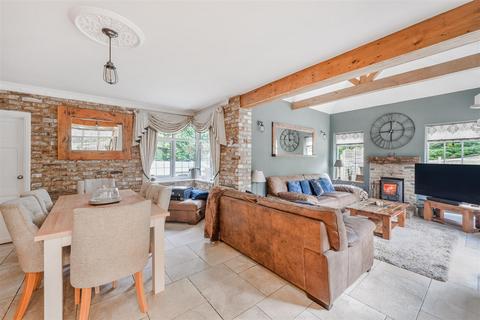 Orchard House Tilley Lane, Headley, Epsom, KT18 6JU
