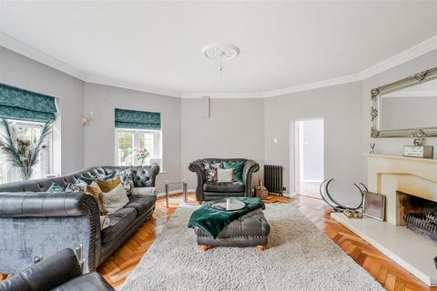 Orchard House Tilley Lane, Headley, Epsom, KT18 6JU