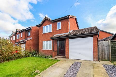 3 bedroom detached house for sale, Rose Farm Approach, Altofts WF6