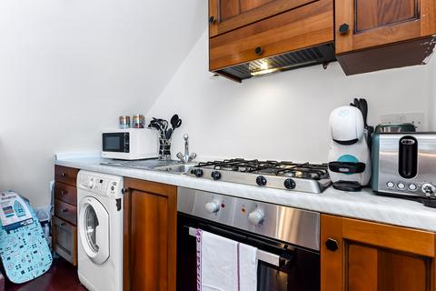 1 bedroom serviced apartment to rent, Leighton Road, London W13