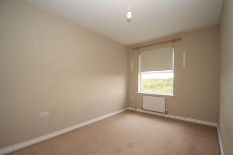 4 bedroom terraced house to rent, Merrybent Drive, Darlington DL2