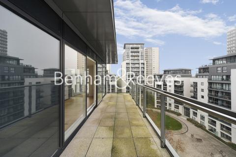 2 bedroom apartment to rent, Pump House Crescent, Brentford TW8