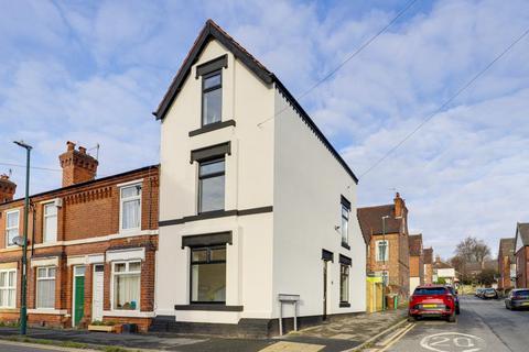 4 bedroom end of terrace house for sale, Woodville Road, Sherwood NG5