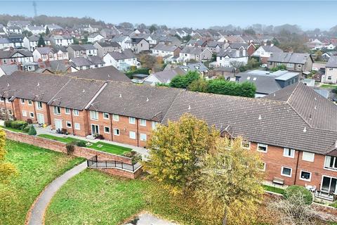 2 bedroom retirement property for sale, Dale Avenue, Heswall, Wirral, CH60