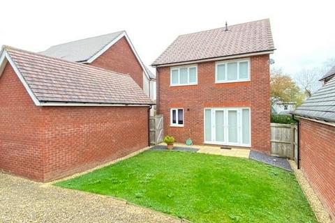 4 bedroom house for sale, Parc Llwyn Celyn, St. Clears, Carmarthen