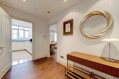 2 bedroom flat for sale, Savoy Court, Covent Garden, London, WC2R