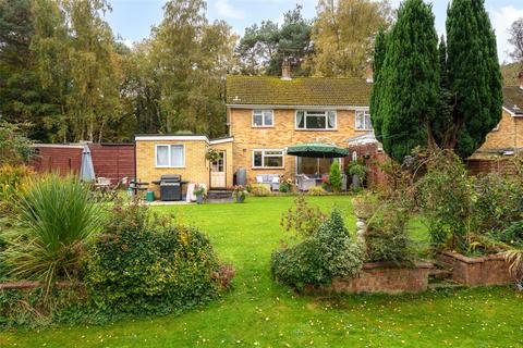 4 bedroom semi-detached house for sale, Milman Close, Berkshire RG12