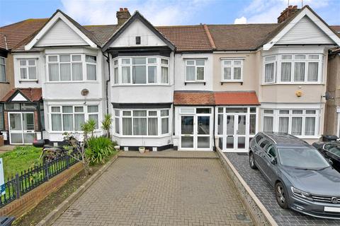 3 bedroom terraced house for sale, Perth Road, Ilford, Essex