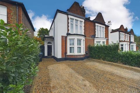 3 bedroom house for sale, Croydon Road, Caterham