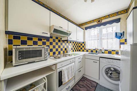 undefined, Thame,  Oxfordshire,  OX9