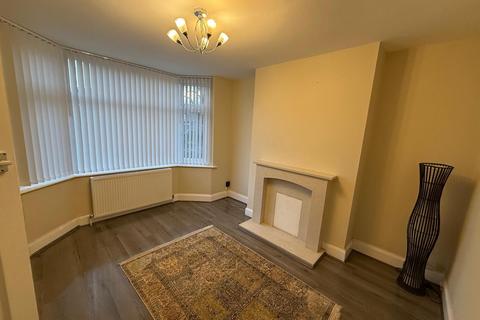 3 bedroom terraced house to rent, Abbey Road, Coventry, CV3