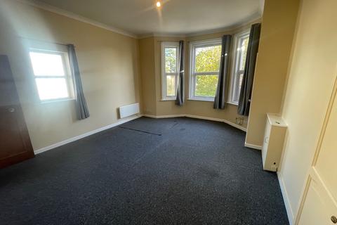 Studio to rent, THE CRESCENT, BOSCOMBE - STUDIO FLAT - AVAILABLE NOW