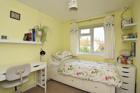 6 Ash Grove, Mere, Warminster, BA12 6BX