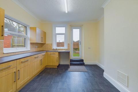 3 bedroom flat for sale, Tarring Road, Worthing, BN11